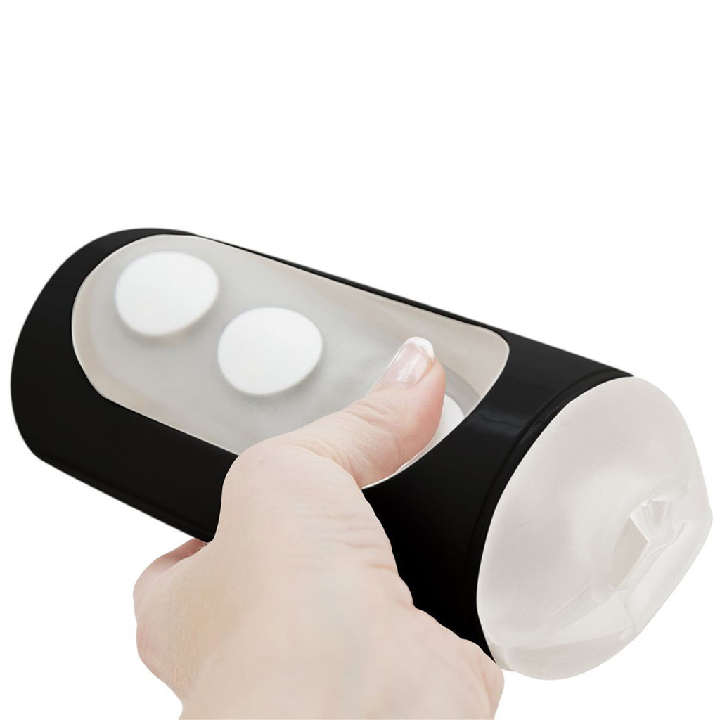 Tenga - Flip Hole Male Masturbator Zwart hand