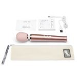 Le Wand - Petite Oplaadbare Massager Rose Gold inhoud