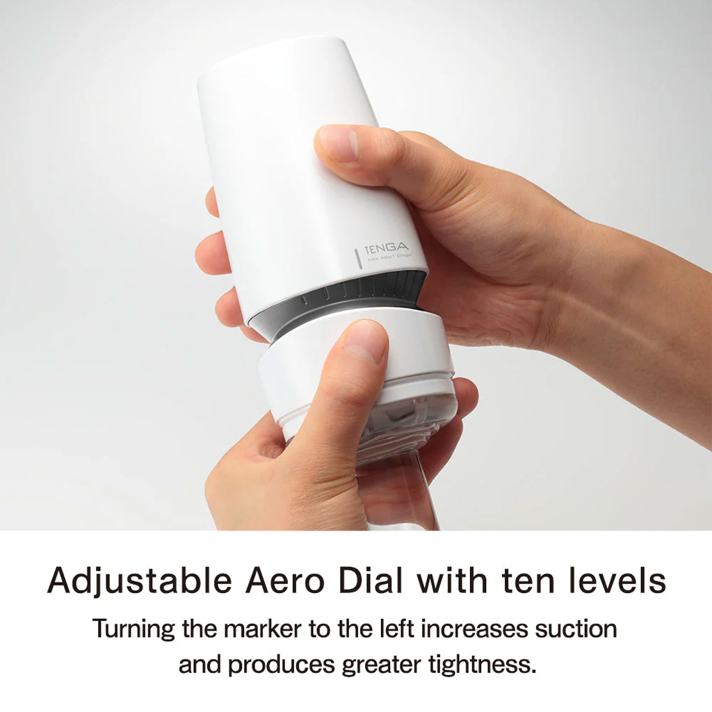 TENGA - Aero Masturbator - Cobalt gebruik
