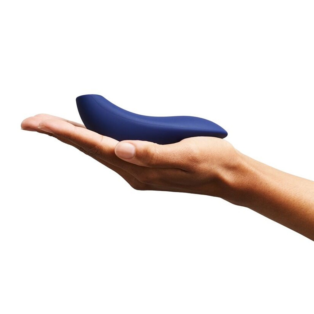 We-Vibe - Melt Luchtdruk Vibrator met APP - Midnight Blue hand