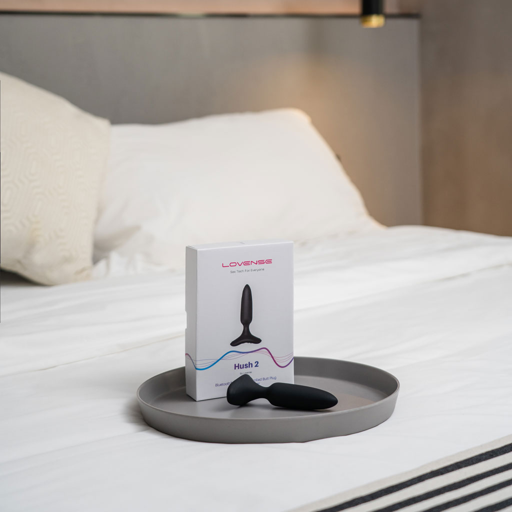 Lovense HUSH 2 - 25 mm Vibrerende Buttplug + APP bed