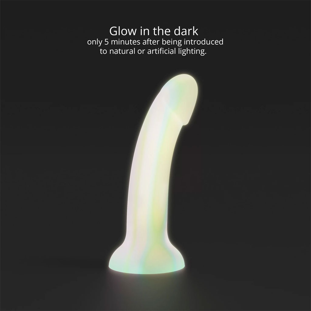 Love to Love - Dildo Fantasia glow in the dark