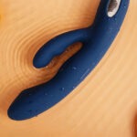 Svakom - Aylin Tapping Rabbit Vibrator Blauw waterdicht