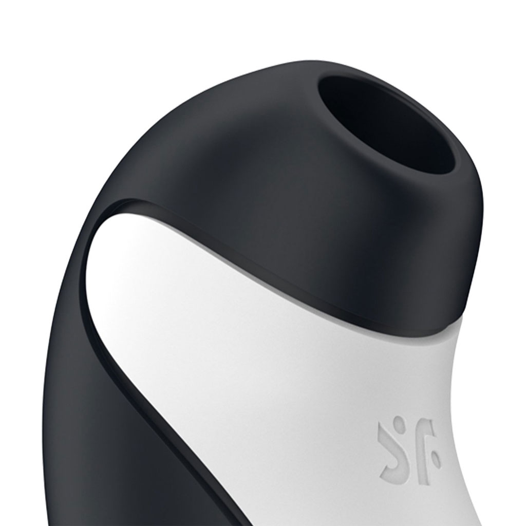 Satifyer - Orca Luchtdruk Vibrator - Zwart & Wit gebruik