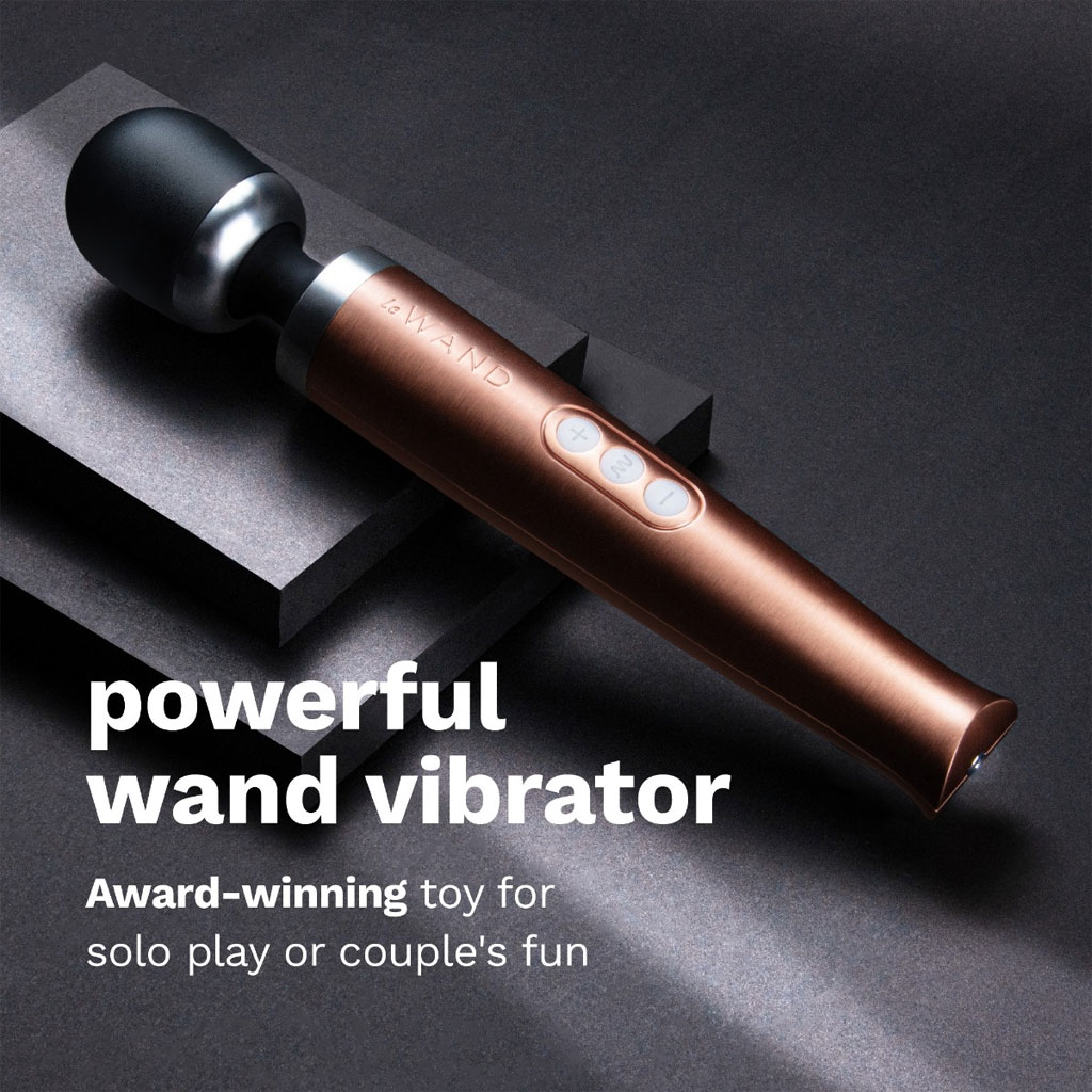 Le Wand - Die Cast Oplaadbare Massager Goud kopen