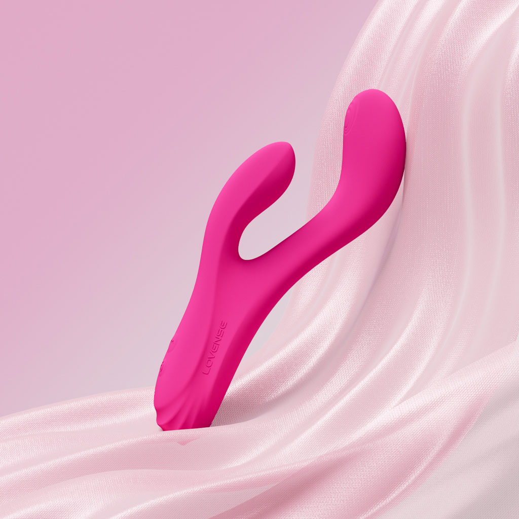Lovense - Osci 3 Rabbit Vibrator kopen