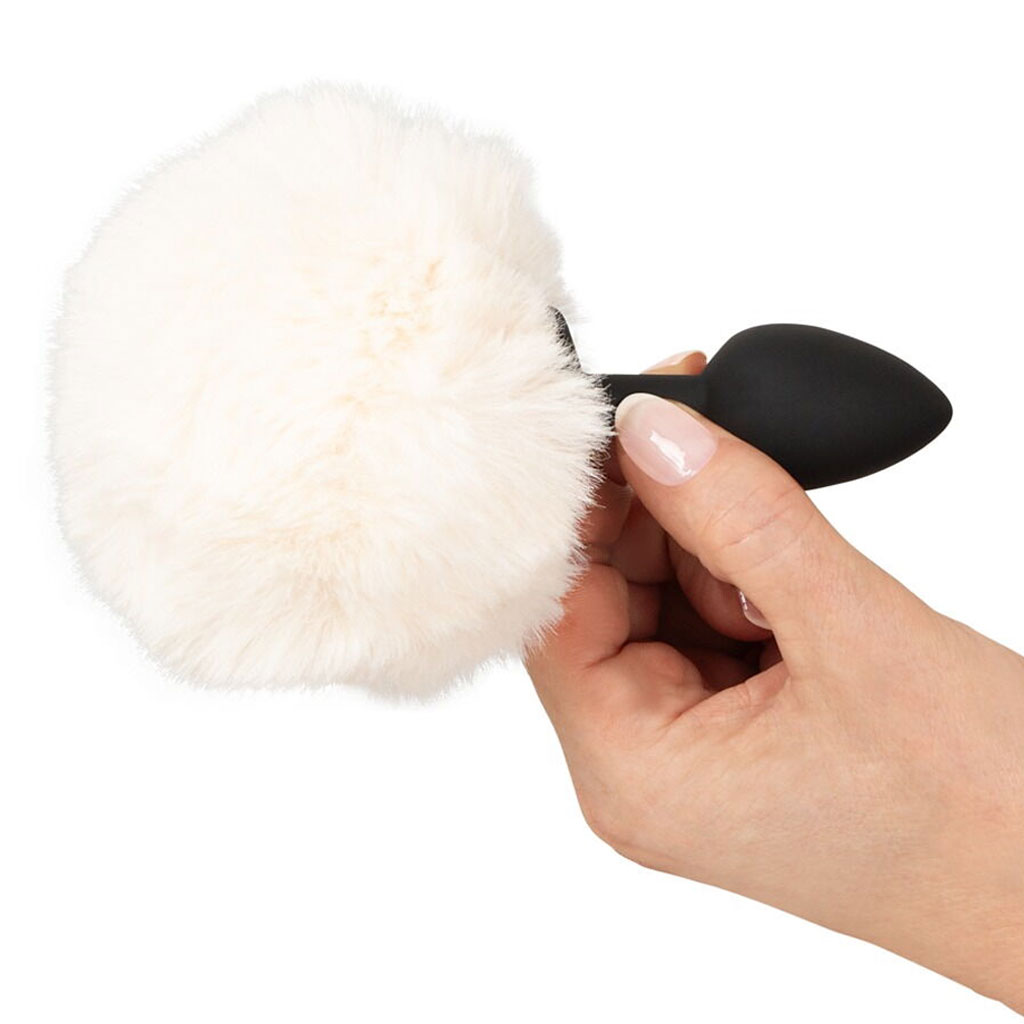 You2Toys - Fluffy Tail Buttplug Wit - Small hand