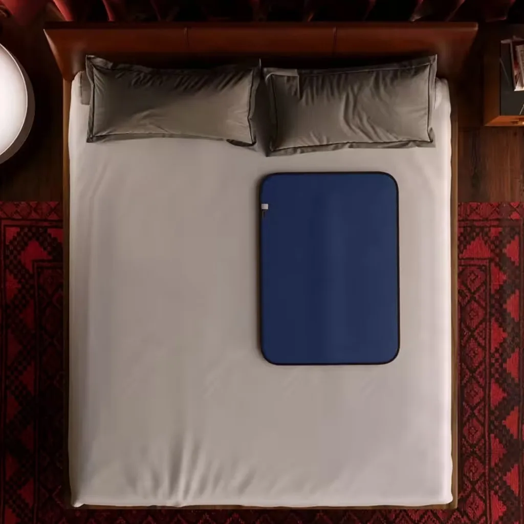 Liberator Fascinator Throw Mini