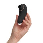 luchtdruk sextoy in hand