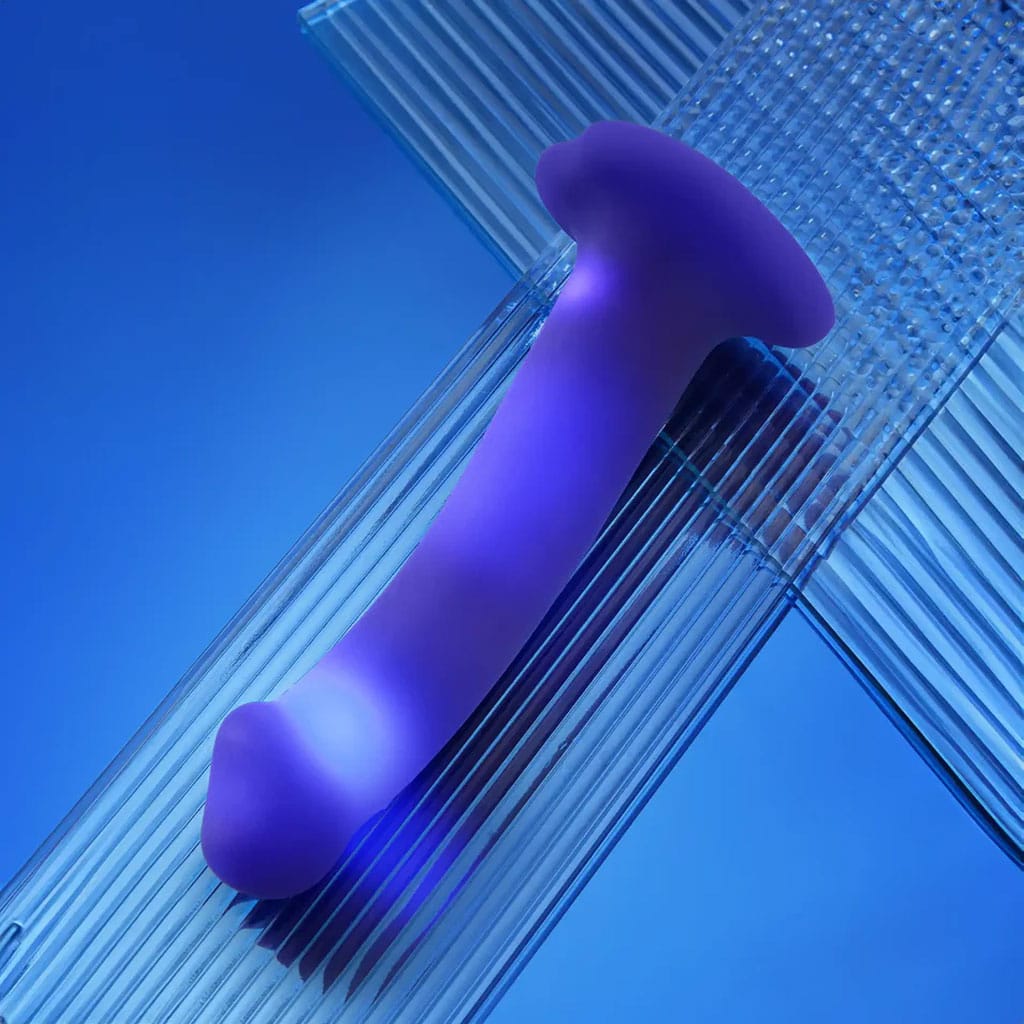 Strap-On-Me - Glow-LED Dildo