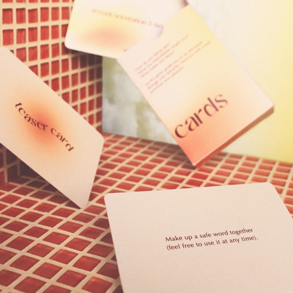Pleasure Society - Cards (Engels)